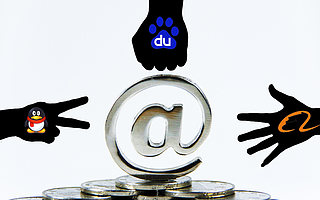 捉“老虎”、打“苍蝇”,互联网公司不手软