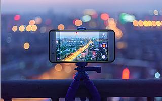 YY欢聚时代Q2总营收63亿，同比增长66.8% | 看财报