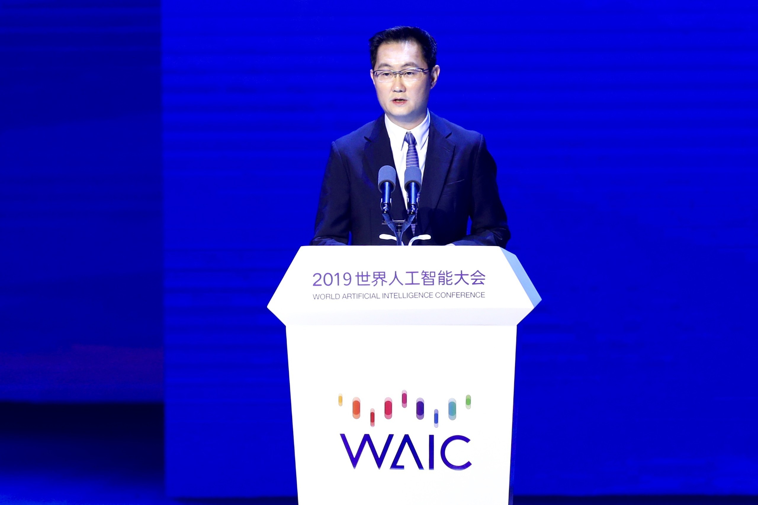 马化腾：王者荣耀AI自学至职业水平