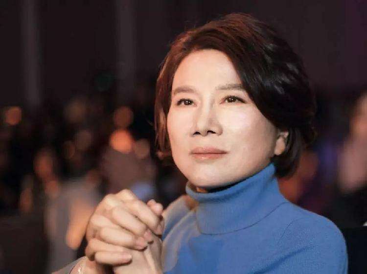 董明珠：真正的骨气是敢向自己开刀