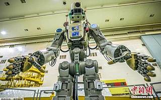 俄机器人宇航员将携带3D打印的骨组织样本返回地球