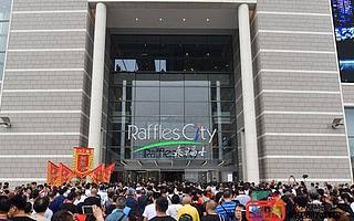 人從眾叕！西南首家數字王國空間VR體驗中心亮相重慶來福士