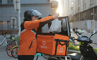 东南亚网约车公司的外卖大战，和美团饿了么不太一样