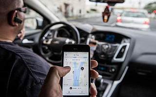 网约车过冬：去年增速、月活双降，投资规模锐减九成