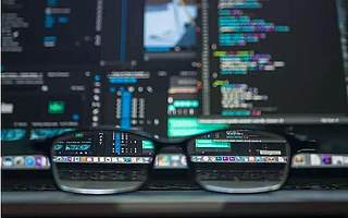 冲不破大数据迷雾，智能金融下一秒变智障金融