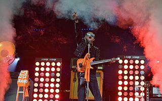 再无风清扬，再有少年郎