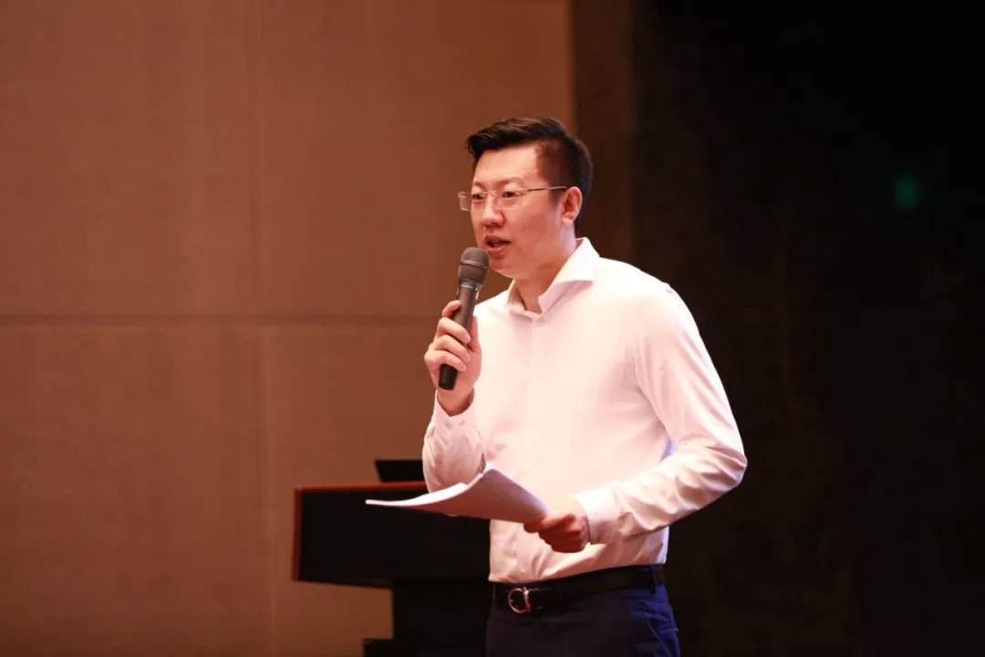 企业家们走戈壁升华人生　姬连强：不能理解，坐马桶上想升华也能升华啊