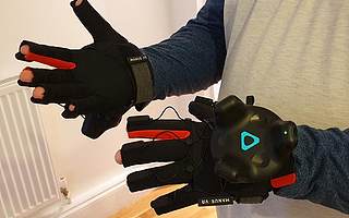 體驗Manus Prime Haptic VR手套