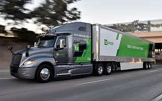 要提供商用自動駕駛卡車解決方案 “圖森未來”獲鼎暉等1.2億美元D2輪投資