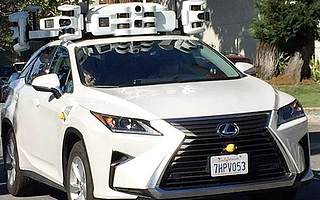 苹果电动车新技术：可通过机器人进行自动充电和断电