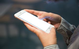 5G前夜，手机存量市场里的数字游戏