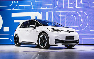 ID.3：大众电气化与智能化布局的“泡腾片”