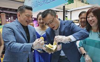 马来西亚部长直播卖榴莲 eWTP给中国吃货带来惊喜