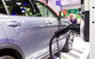 老板被李嘉誠提破產(chǎn)申請:這家造車新勢力要懸了