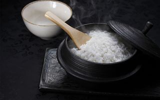 網紅餐廳一地雞毛，“現炒”店開始流行