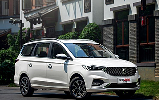 寶駿360 CVT版上市 搭載1.5L自然吸氣發(fā)動(dòng)機(jī)