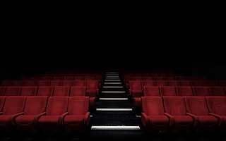 从收割流量和资本中走出，影视业走到理性时代？