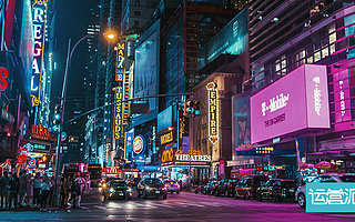 人人都想分一杯羹的时代，潮奢营销谁更会玩？