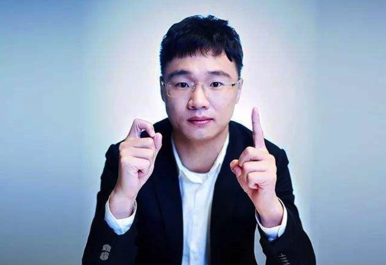 零壹空间创始人舒畅-向华为学习