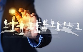 上线一年，支付宝小程序艰难突围