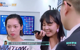 《功夫学徒》热映，AI国货讯飞翻译机助力交流大显身手