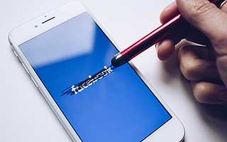 Facebook 究竟是怎么搞砸了天秤幣？