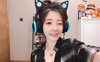 一个冯提莫救不了斗鱼