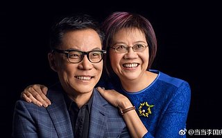 李國(guó)慶夫婦開(kāi)撕狗血?jiǎng)。簭摹盃?zhēng)權(quán)陰謀”上升到“私生活”