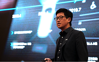 从高通、三星、阿里巴巴挖人，小鹏汽车自动驾驶团队“秀肌肉”