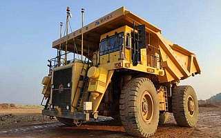 全国首台5G网络智能无人驾驶矿用车亮相