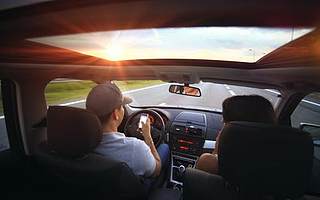 小马智行与现代宣布：下月将在加州推自动驾驶出租车