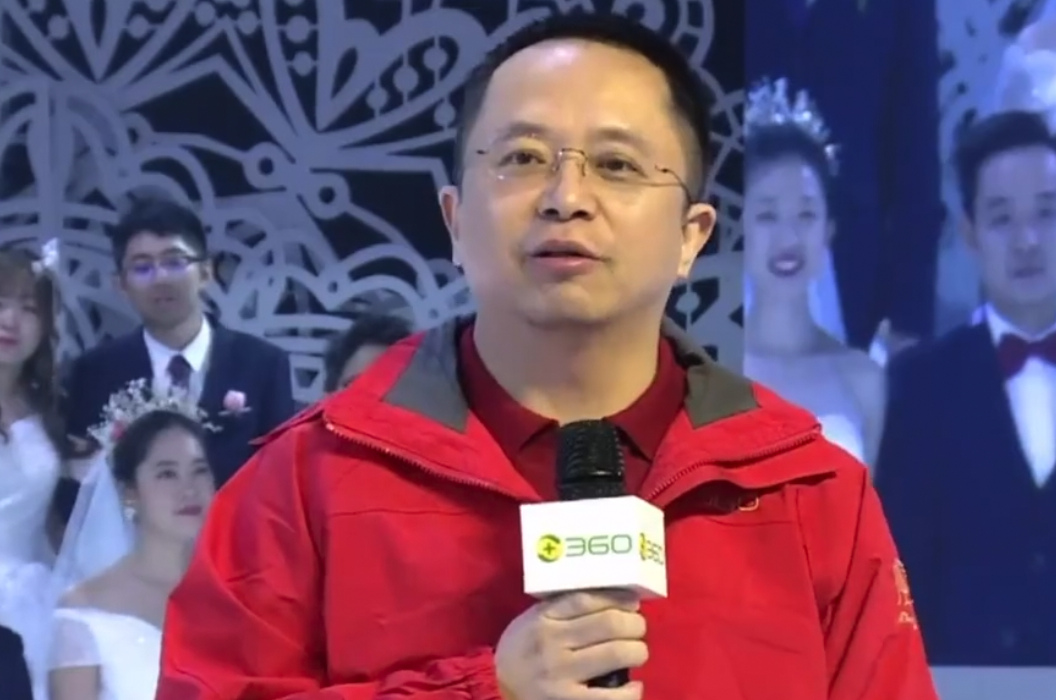 周鸿祎谈李国庆夫妇互撕：很痛心