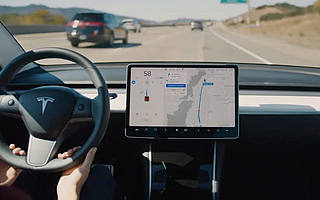 特斯拉再迎更新，功率输出提升5%，可实现自动导航和预约充电