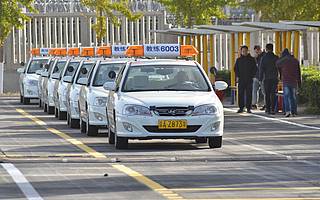 东方时尚开放“智能驾驶培训示范基地”，实现学车全程智能化、无人教学丨钛快讯