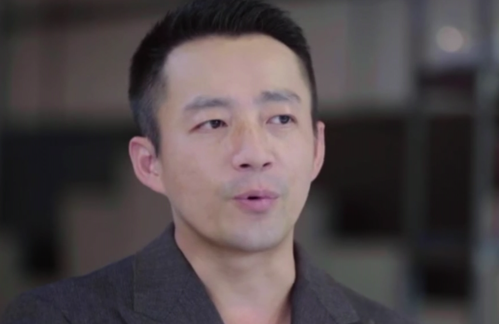 汪小菲谈和母亲创业：从小餐馆做到俏江南　母亲有绝招