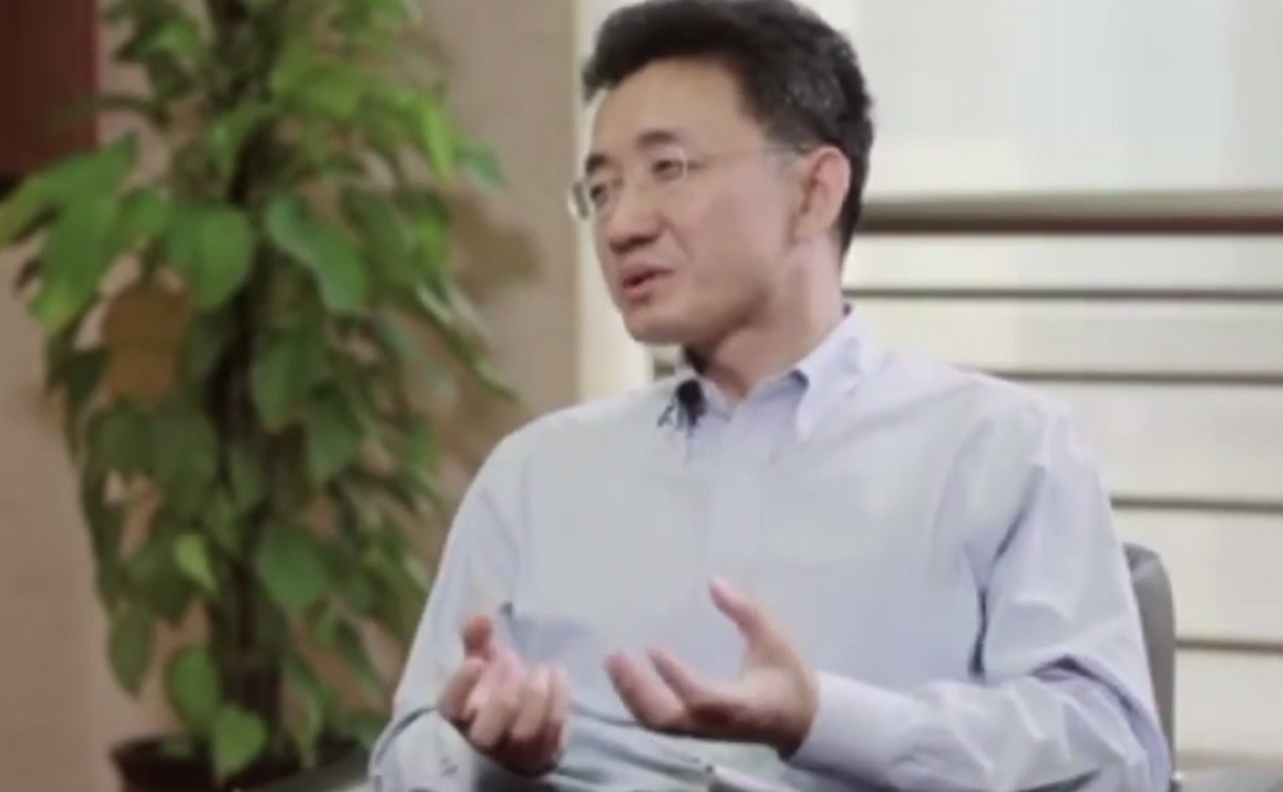 上汽集团：明年4月发布首辆5G汽车