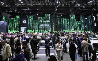 更高效更环保，现代汽车进博会展示氢燃料电池技术 | 一线车讯