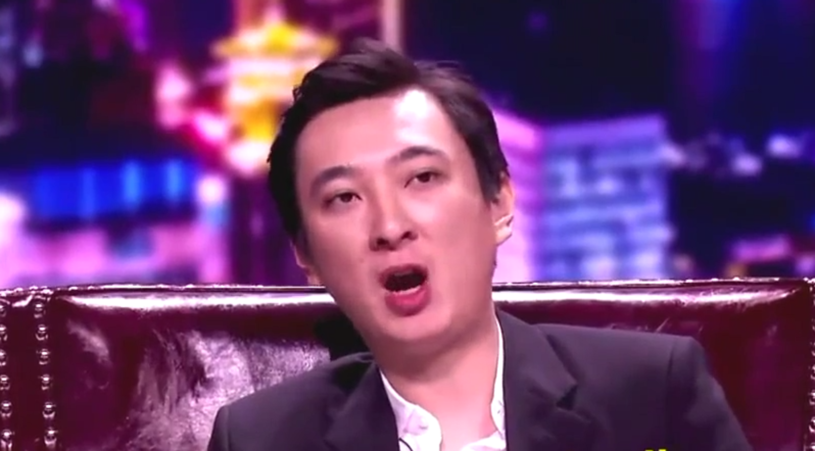 律师：被限制高消费仍可乘私人飞机