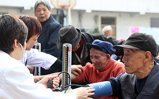 “未富先老”20年，老年保险的机会有多大？