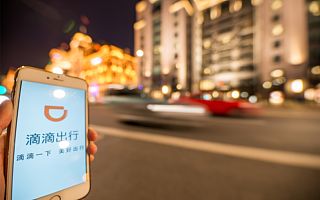 滴滴进退两难，聚合平台乘势扩张，网约车市场能否打开新窗口？