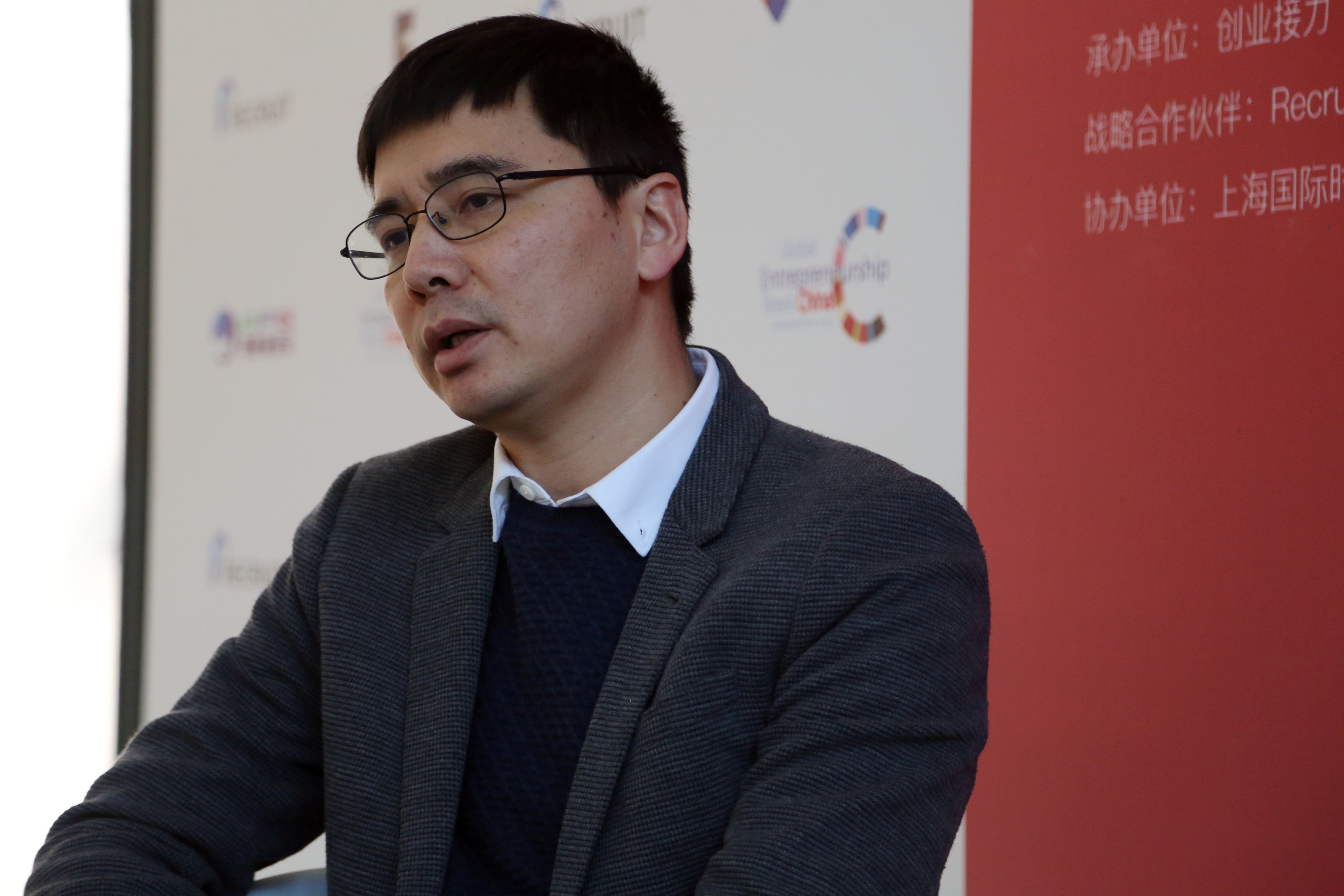 颜明峰：双创卷帮助企业降低经济成本