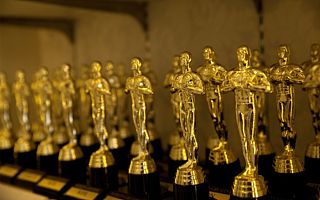 公關(guān)奧斯卡有指南，《哪吒》為什么做不到？