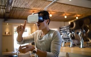 VR創(chuàng)業(yè)潮已退，那些線下體驗(yàn)館為什么還活著？