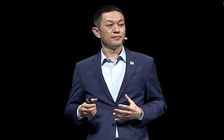 蔚来汽车李斌回应“2019年最惨的人”：电动汽车的春天不远了 | CEO说