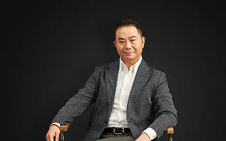 47歲集團(tuán)CEO再創(chuàng)業(yè) 死磕一瓶青梅酒：一年賣出數(shù)千萬(wàn) 還拿下3輪融資