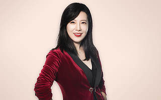 被“做坏双眼皮” 女制片人怒创业做医美综艺：点击破5亿 刚拿下千万级投资