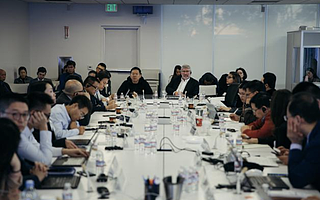 贾跃亭忙于还债，他的破产重组计划能否如愿？