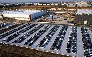 【鈦晨報】特斯拉上海工廠停放大批量現車，傳周產能或已達千輛；任正非：今明兩年時間華為消費類設備將擺脫對美技術依賴