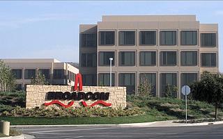 【动点播报】NASA 宣布 Mars 火星车完成首次行驶测试  苹果或收购博通射频无线芯片业务