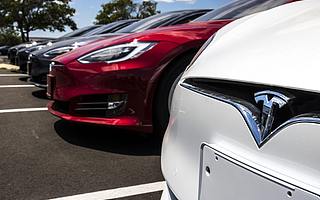 特斯拉明年將為中國車主提供麻將、斗地主的聯網游戲